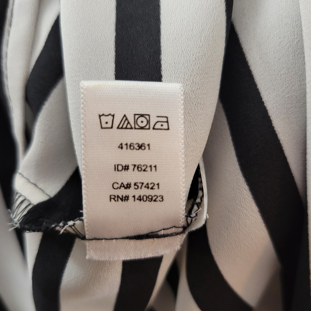Blouse - Picture 6 of 6